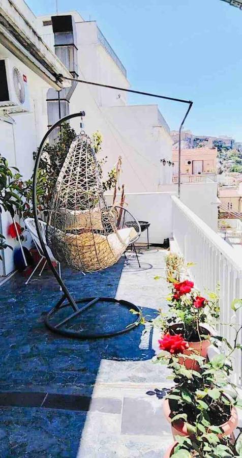 Appartamento A Masterpiece In Plaka With Big Balcony And Acropolis View Atene Esterno foto
