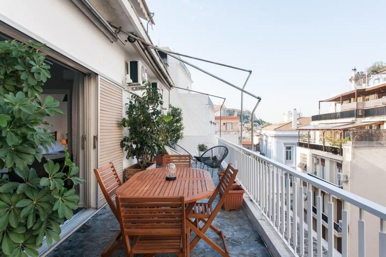 Appartamento A Masterpiece In Plaka With Big Balcony And Acropolis View Atene Esterno foto