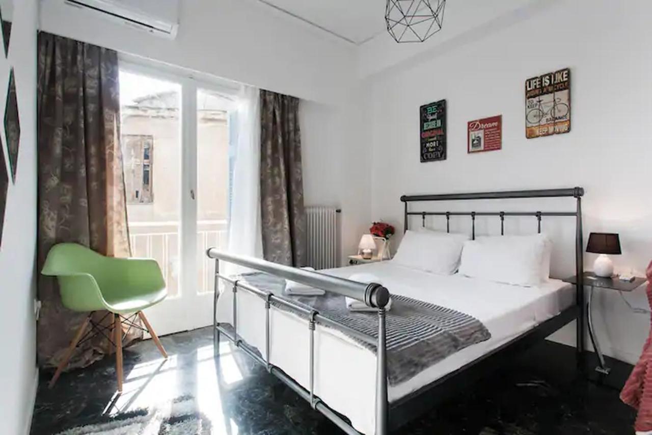 Appartamento A Masterpiece In Plaka With Big Balcony And Acropolis View Atene Esterno foto