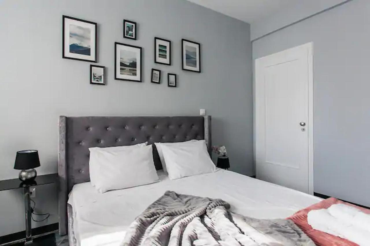 Appartamento A Masterpiece In Plaka With Big Balcony And Acropolis View Atene Esterno foto